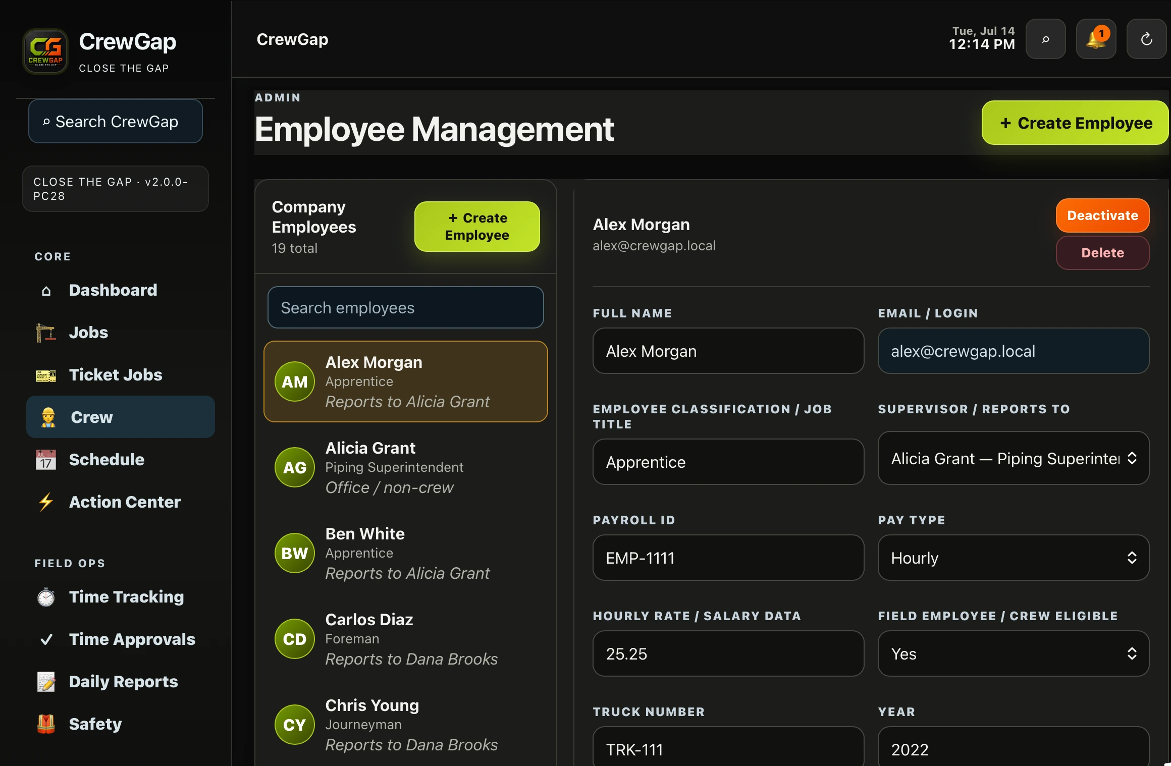 CrewGap employee management screen
